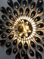 Black Metal LED Wall Lamp - Image 3