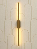 Linear Luxe LED Golden Wall Light
