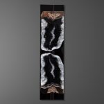 Obsidian Flow Vertical LED Wall Light - Image 2